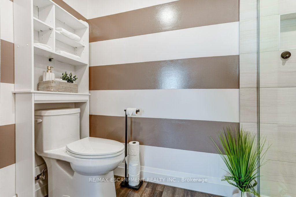 Photo 25 of Unit 711, 30 Hamilton Street S, Hamilton, Waterdown — HOMEH