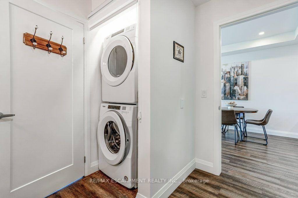 Photo 26 of Unit 711, 30 Hamilton Street S, Hamilton, Waterdown — HOMEH