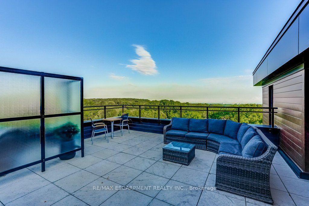 Photo 46 of Unit 711, 30 Hamilton Street S, Hamilton, Waterdown — HOMEH