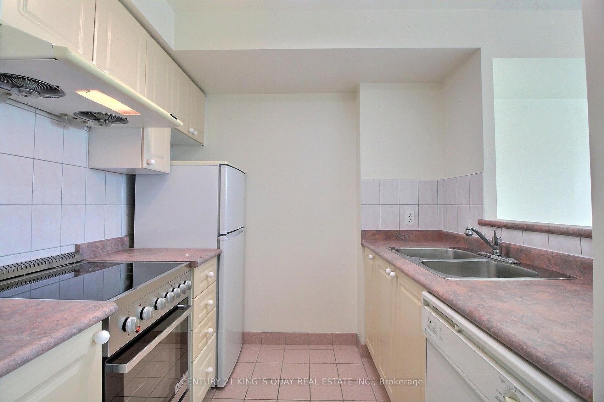 Photo 6 of Unit 1701, 8 Lee Centre Drive, Scarborough, Woburn — HOMEH