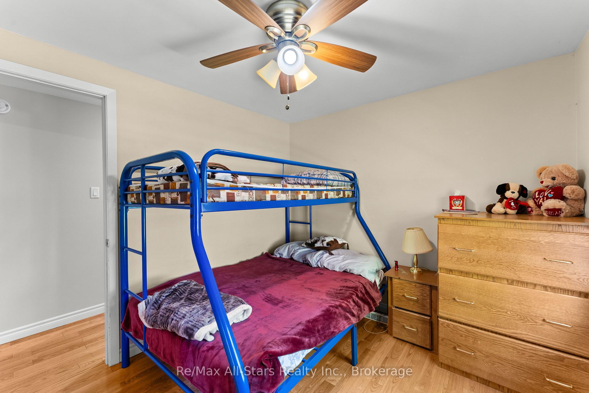 Photo 24 of 137 Reid Street, Kawartha Lakes, Bobcaygeon — HOMEH