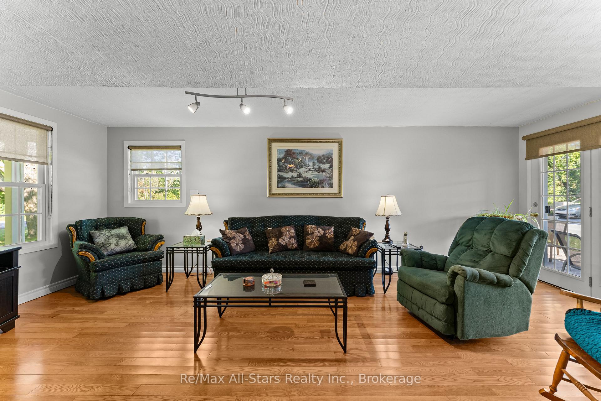 Photo 26 of 137 Reid Street, Kawartha Lakes, Bobcaygeon — HOMEH