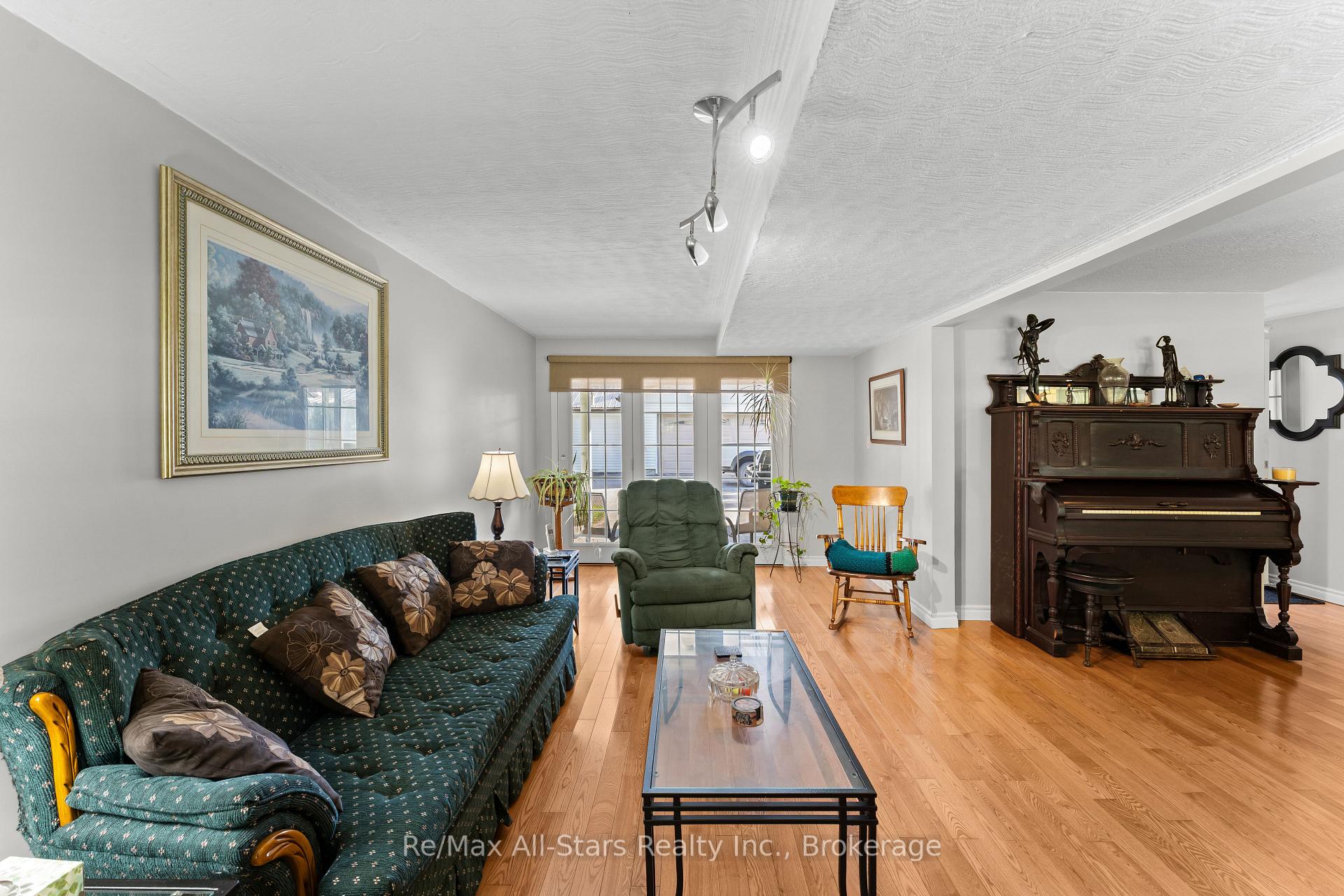Photo 28 of 137 Reid Street, Kawartha Lakes, Bobcaygeon — HOMEH