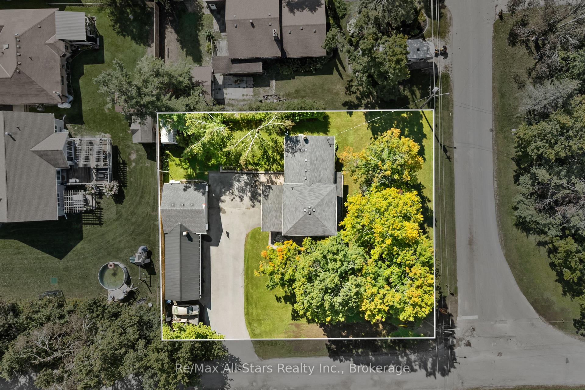 Photo 47 of 137 Reid Street, Kawartha Lakes, Bobcaygeon — HOMEH