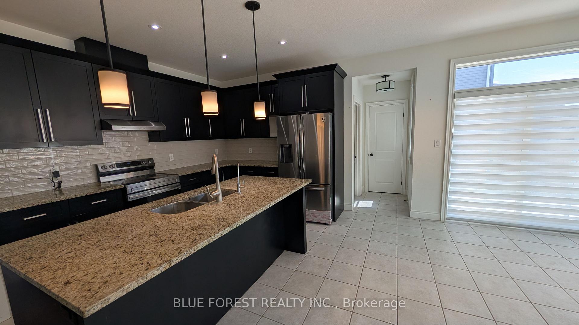 Photo 11 of 30 Thames Springs Crescent, Zorra, Thamesford — HOMEH