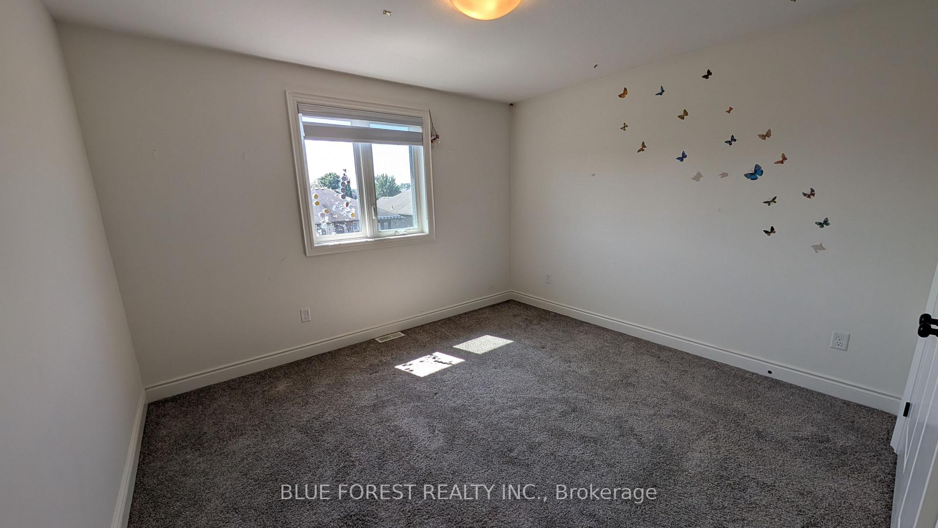 Photo 26 of 30 Thames Springs Crescent, Zorra, Thamesford — HOMEH