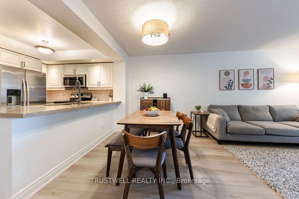 Photo 9 of Unit 708, 5 Northtown Way, North York, Willowdale East — HOMEH