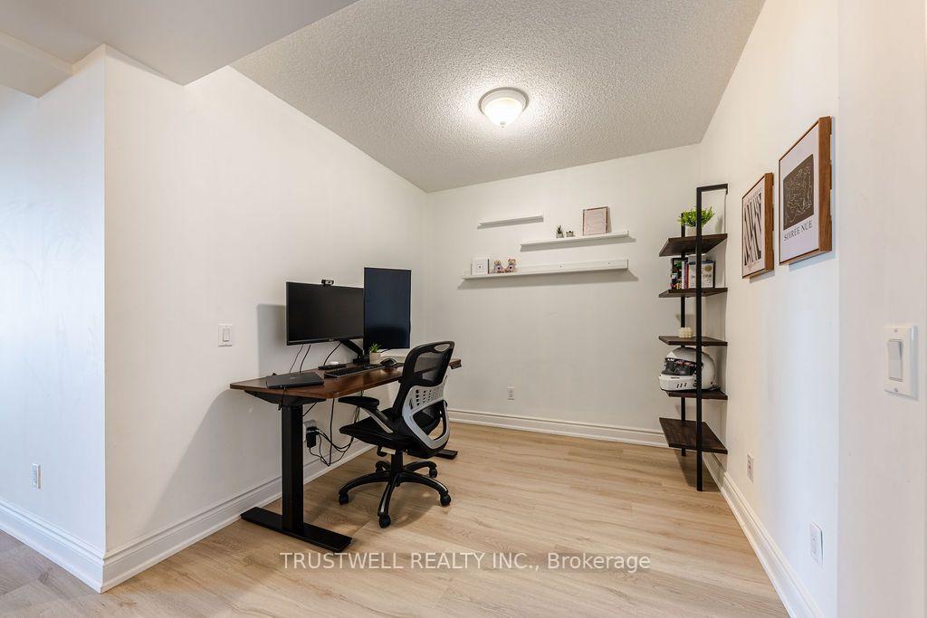 Photo 19 of Unit 708, 5 Northtown Way, North York, Willowdale East — HOMEH
