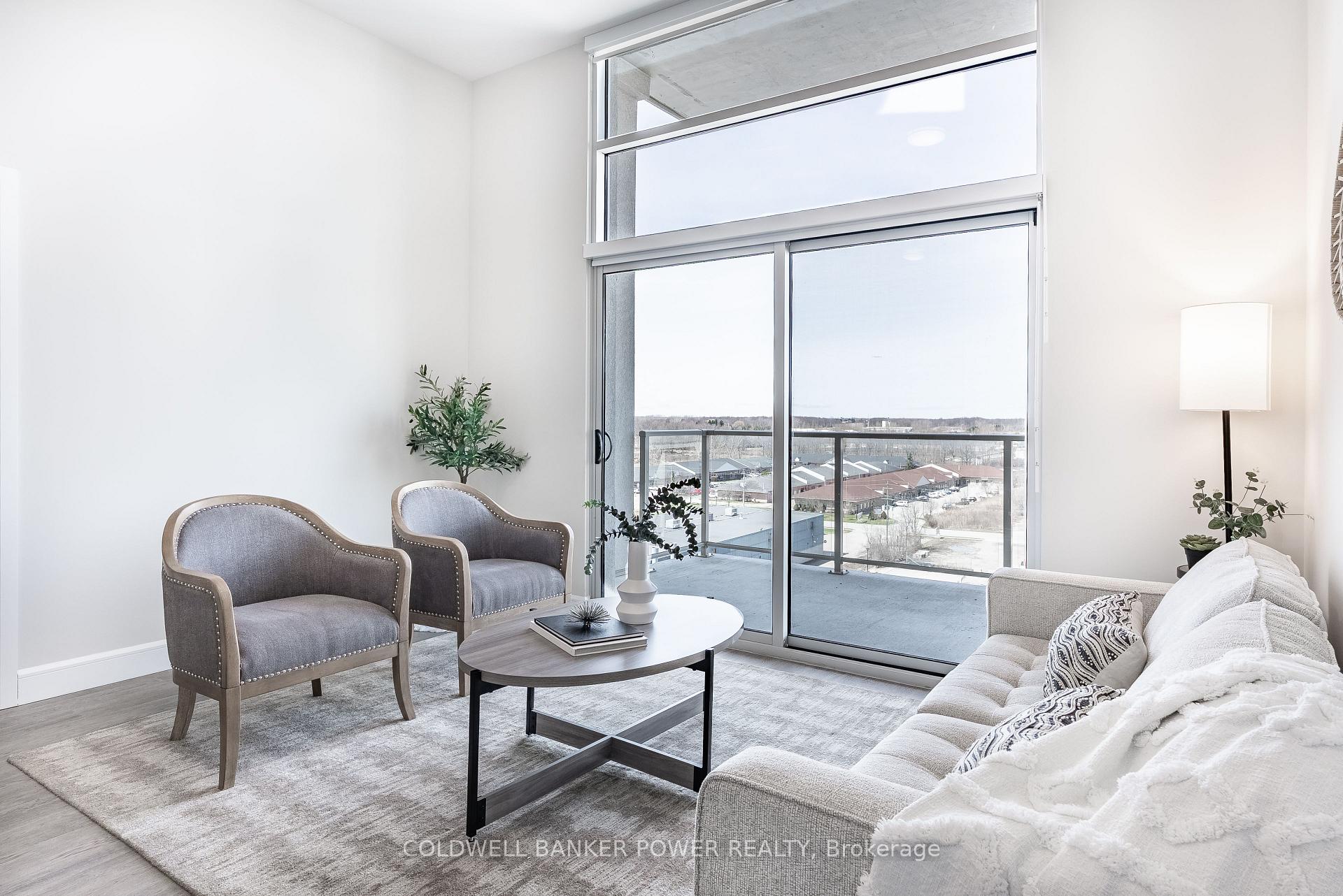 Photo 4 of Unit 213, 1600 Hyde Park Road, London, North E — HOMEH