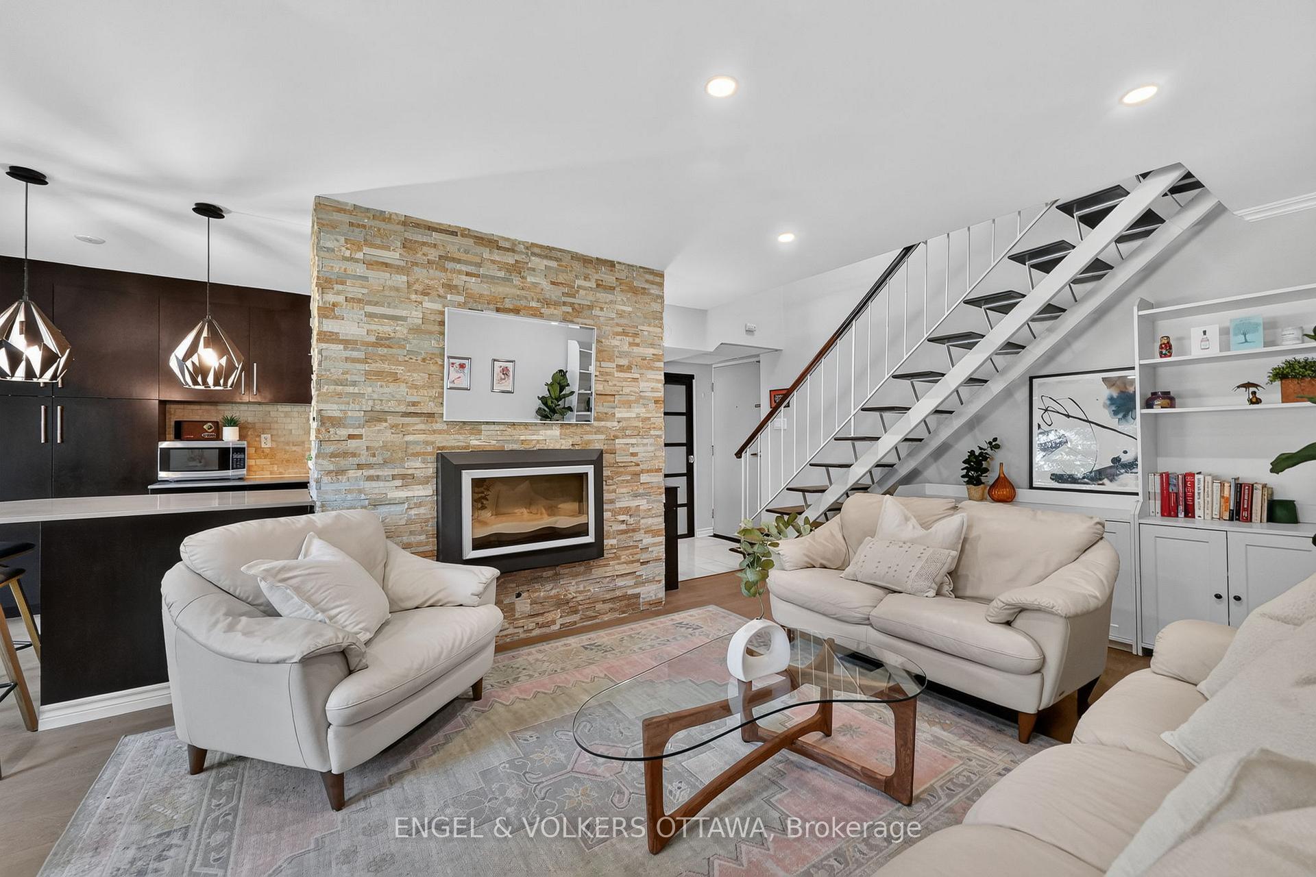 Photo 8 of Unit 119, 12 Corkstown Road, Ottawa, Lakeview Park — HOMEH
