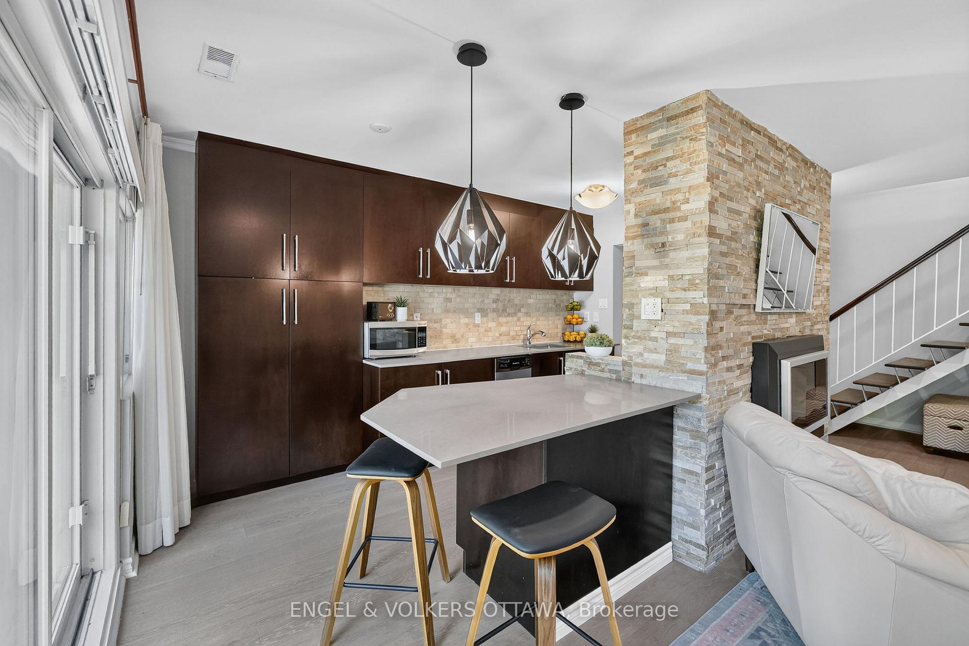 Photo 15 of Unit 119, 12 Corkstown Road, Ottawa, Lakeview Park — HOMEH