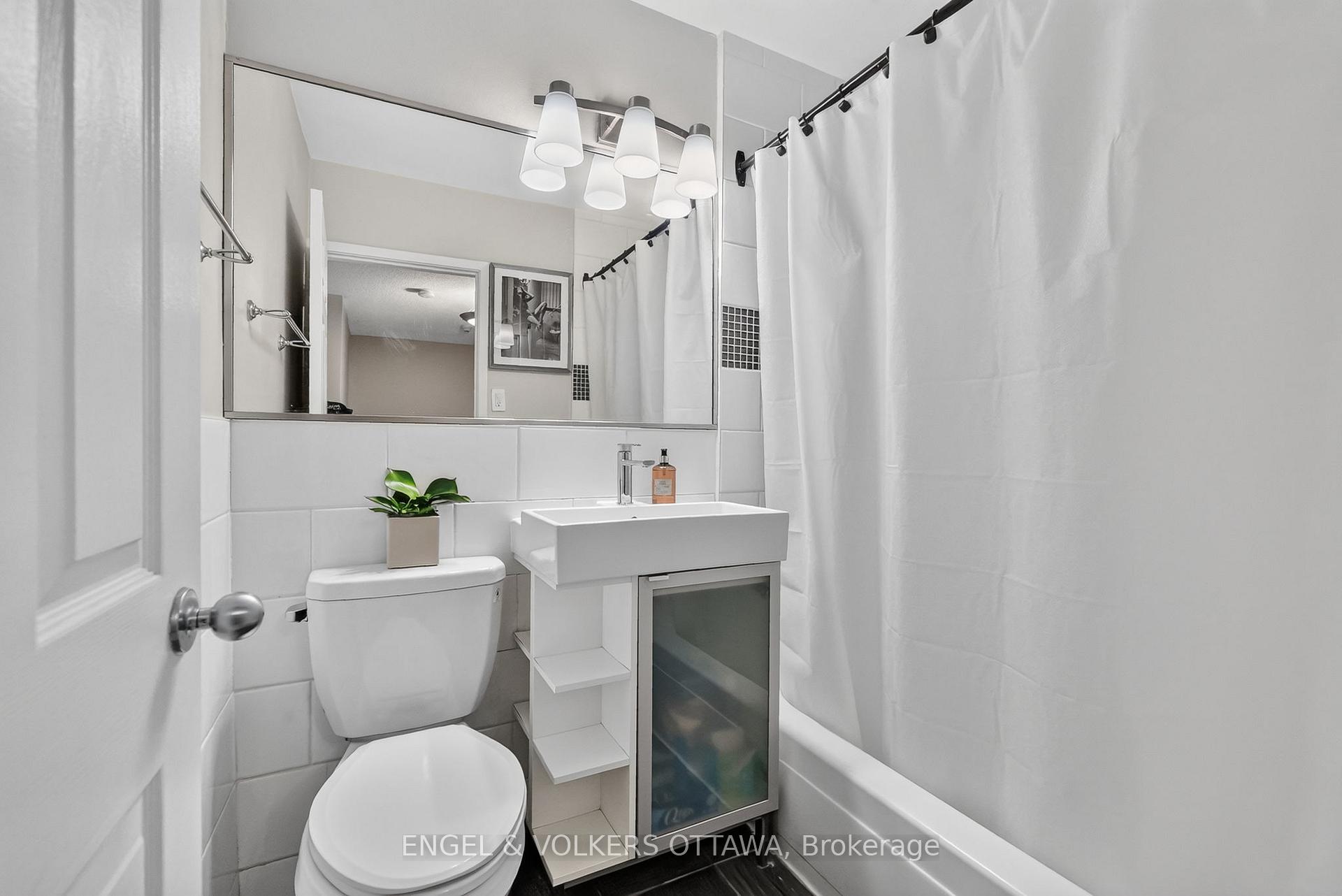 Photo 24 of Unit 119, 12 Corkstown Road, Ottawa, Lakeview Park — HOMEH