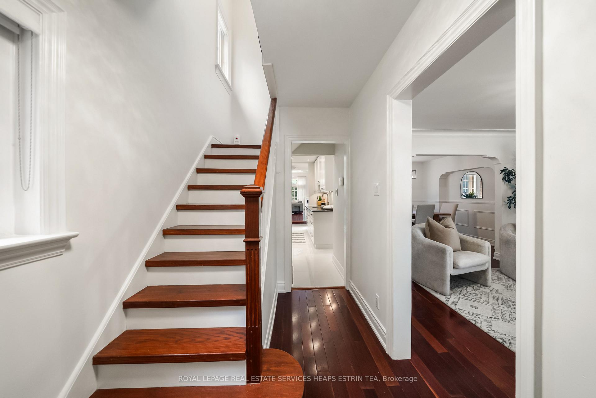 Photo 2 of 15 Mcrae Drive, Toronto, Leaside — HOMEH