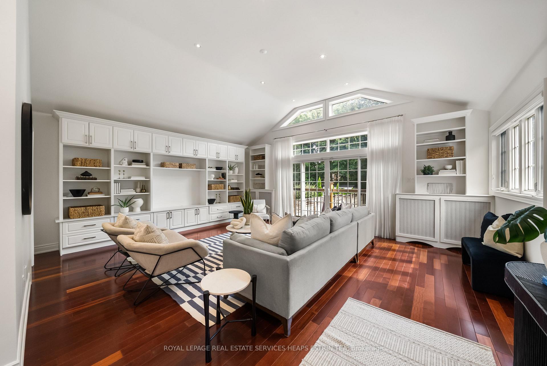 Photo 13 of 15 Mcrae Drive, Toronto, Leaside — HOMEH