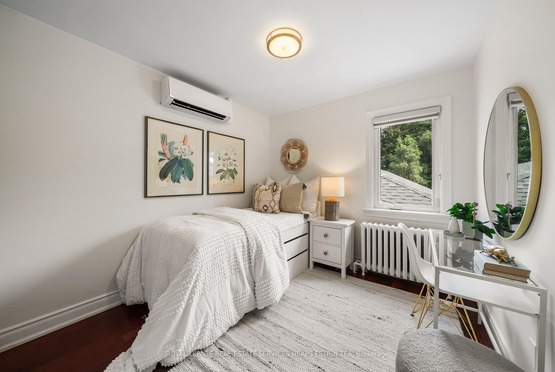 Photo 25 of 15 Mcrae Drive, Toronto, Leaside — HOMEH