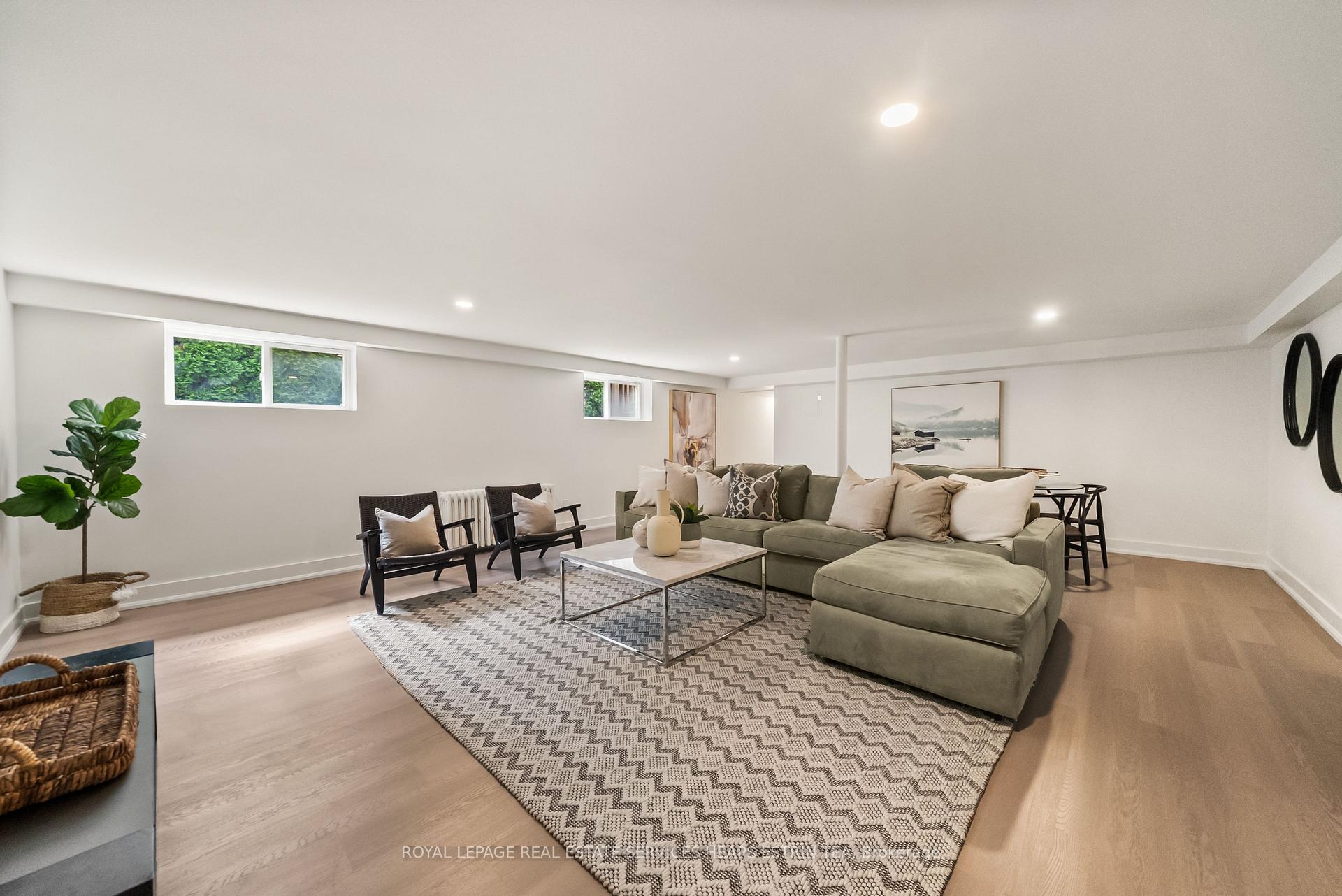 Photo 29 of 15 Mcrae Drive, Toronto, Leaside — HOMEH