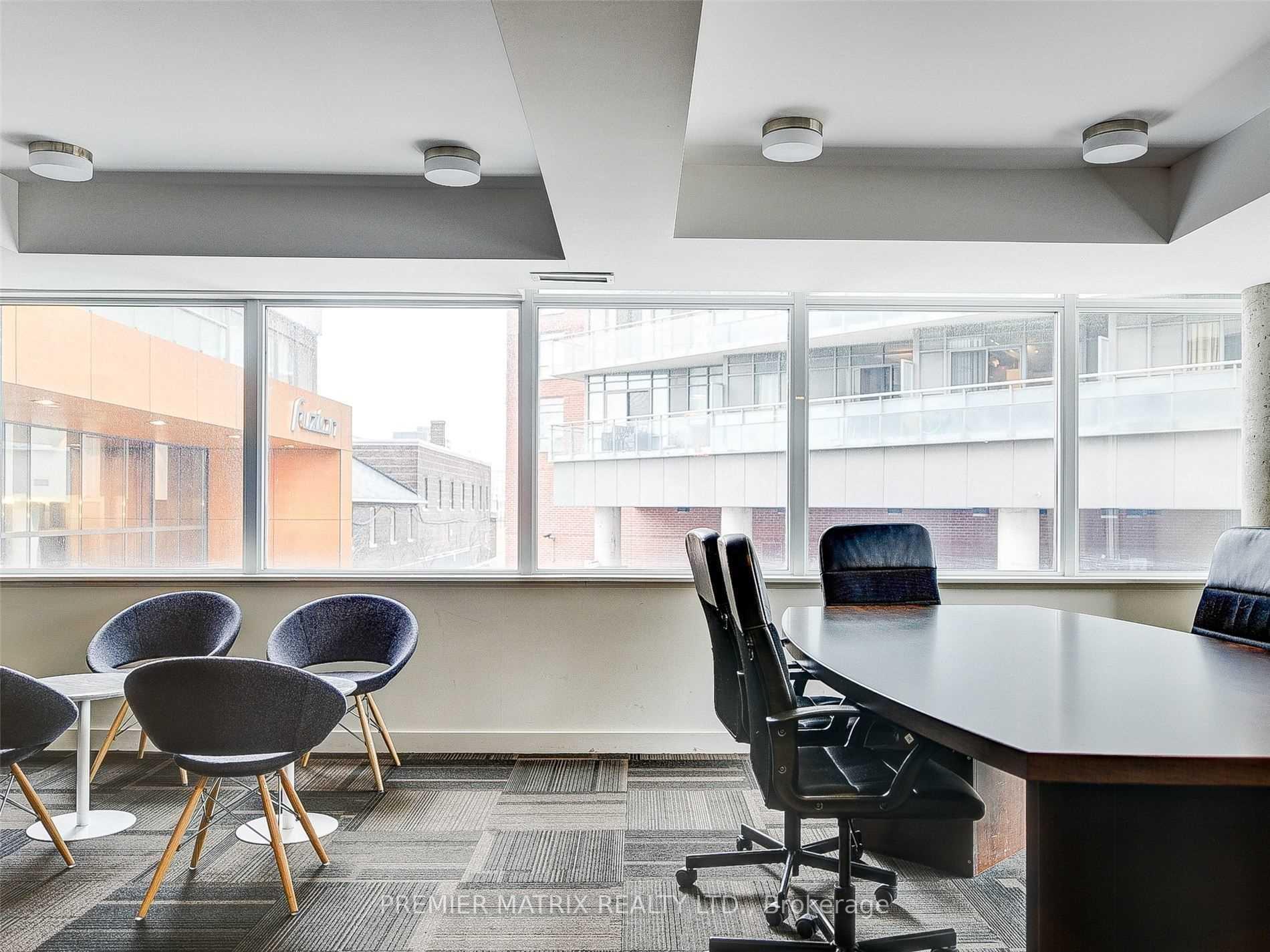 Photo 10 of Unit 803, 20 Joe Shuster Way, Toronto, Niagara — HOMEH