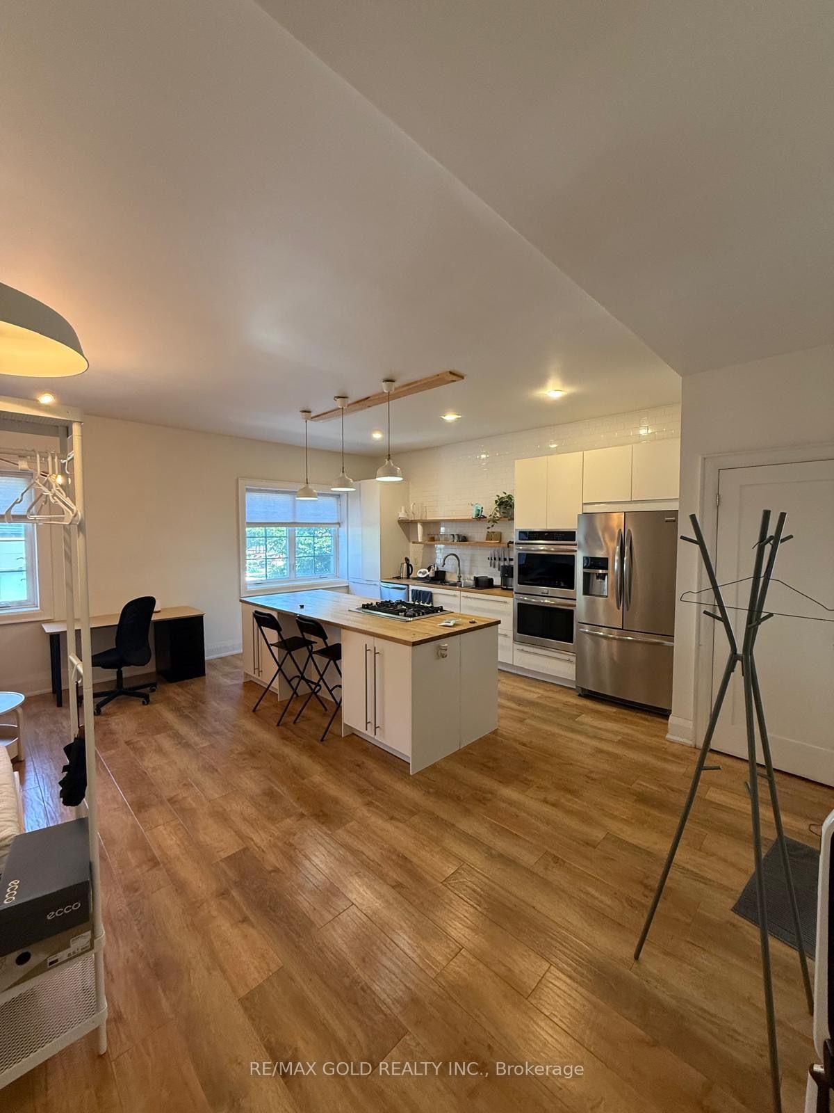 Photo 2 of Unit Studio, 2215 Danforth Avenue, Toronto, East End-Danforth — HOMEH
