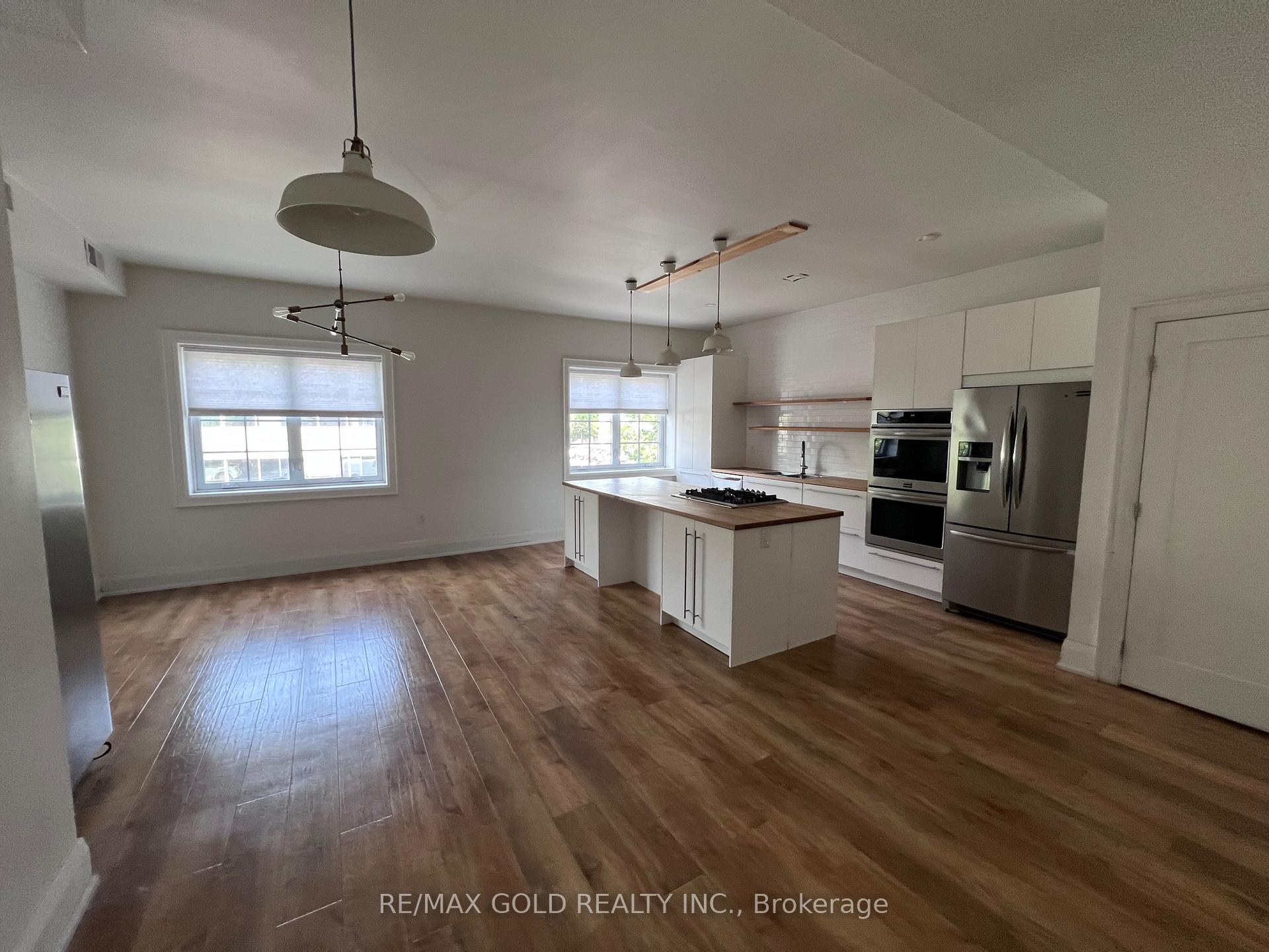 Photo 3 of Unit Studio, 2215 Danforth Avenue, Toronto, East End-Danforth — HOMEH