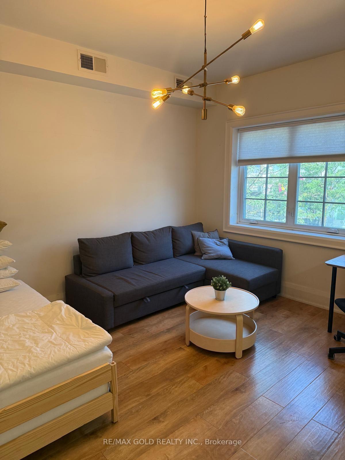 Photo 6 of Unit Studio, 2215 Danforth Avenue, Toronto, East End-Danforth — HOMEH