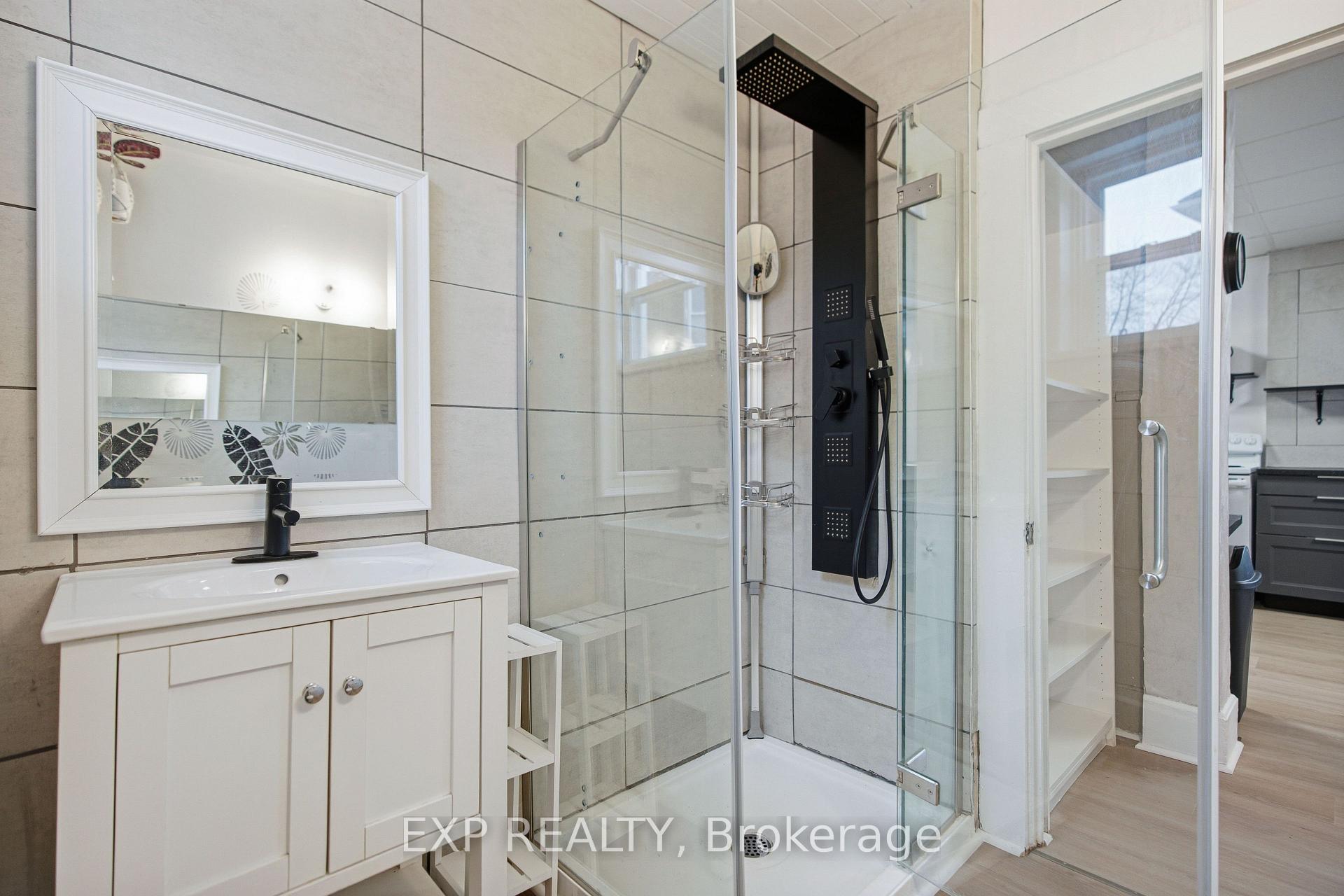Photo 8 of 119 Beckwith Street N, Smiths Falls, Smiths Falls — HOMEH