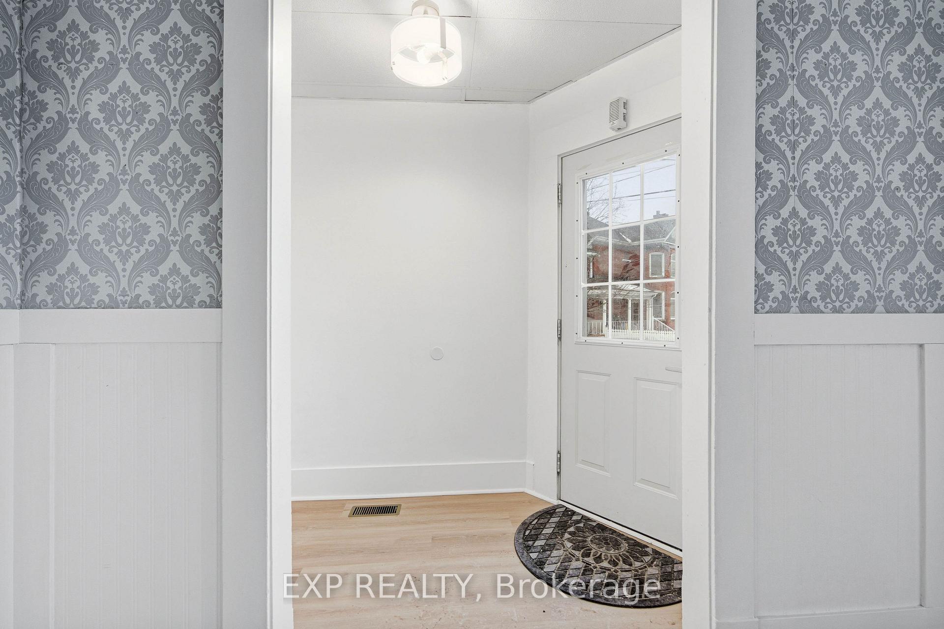 Photo 9 of 119 Beckwith Street N, Smiths Falls, Smiths Falls — HOMEH
