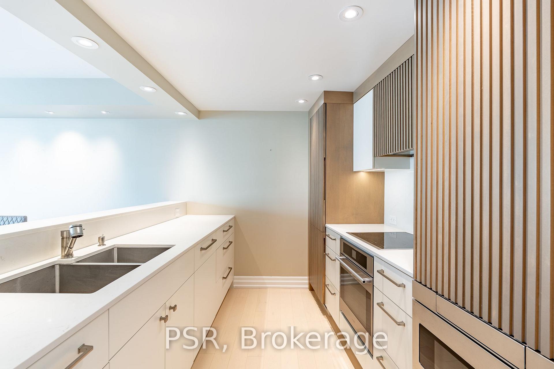 Photo 3 of Unit 1209, 77 Harbour Square, Toronto, Waterfront Communities — HOMEH