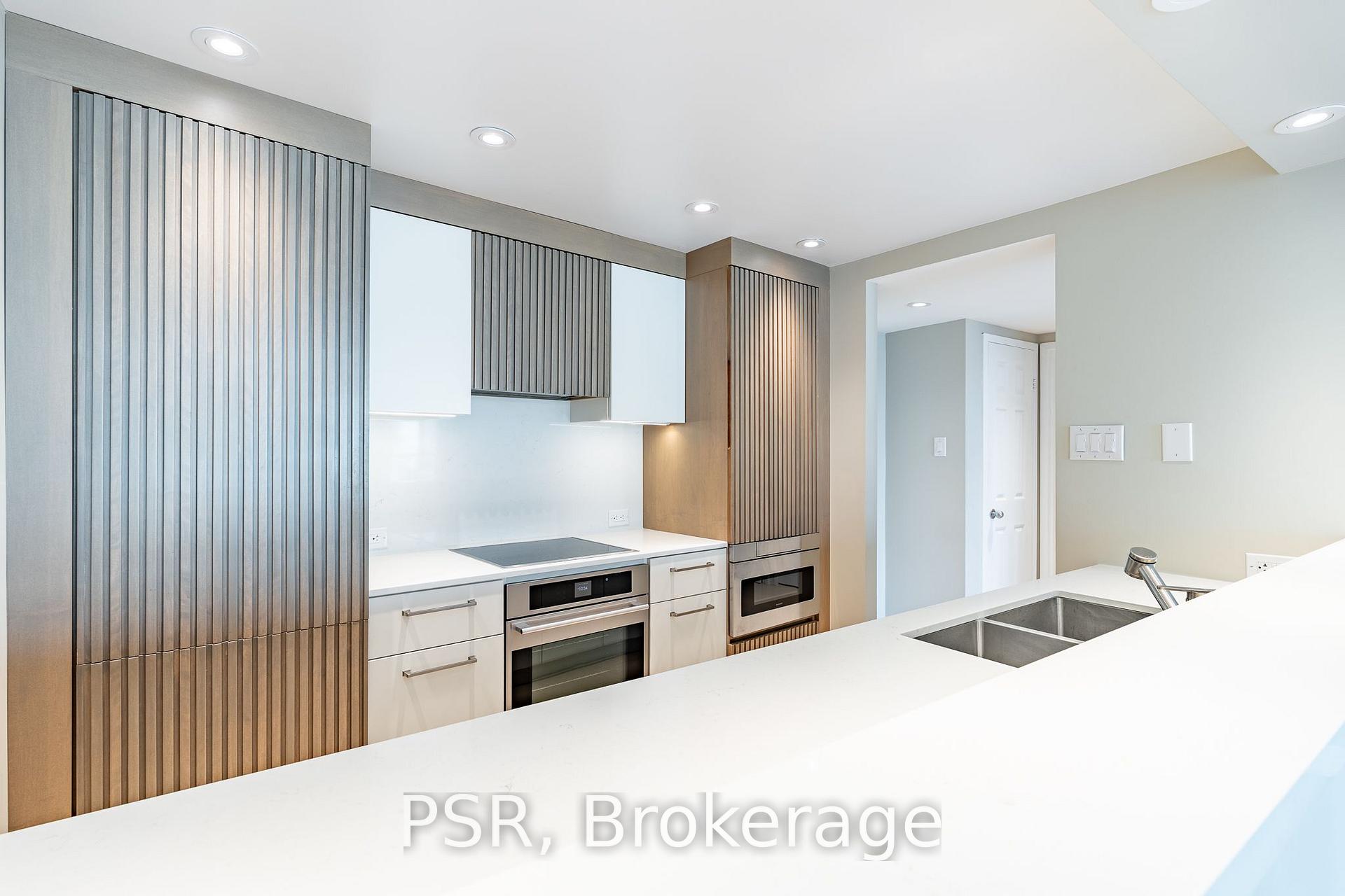 Photo 4 of Unit 1209, 77 Harbour Square, Toronto, Waterfront Communities — HOMEH