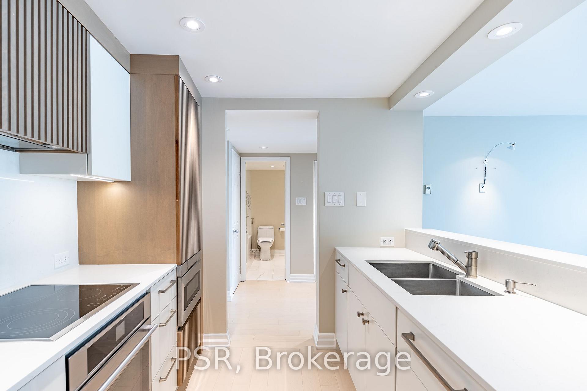 Photo 5 of Unit 1209, 77 Harbour Square, Toronto, Waterfront Communities — HOMEH