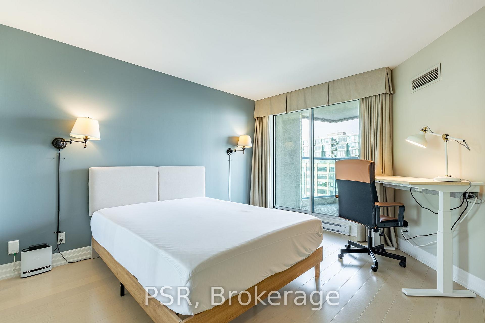 Photo 19 of Unit 1209, 77 Harbour Square, Toronto, Waterfront Communities — HOMEH