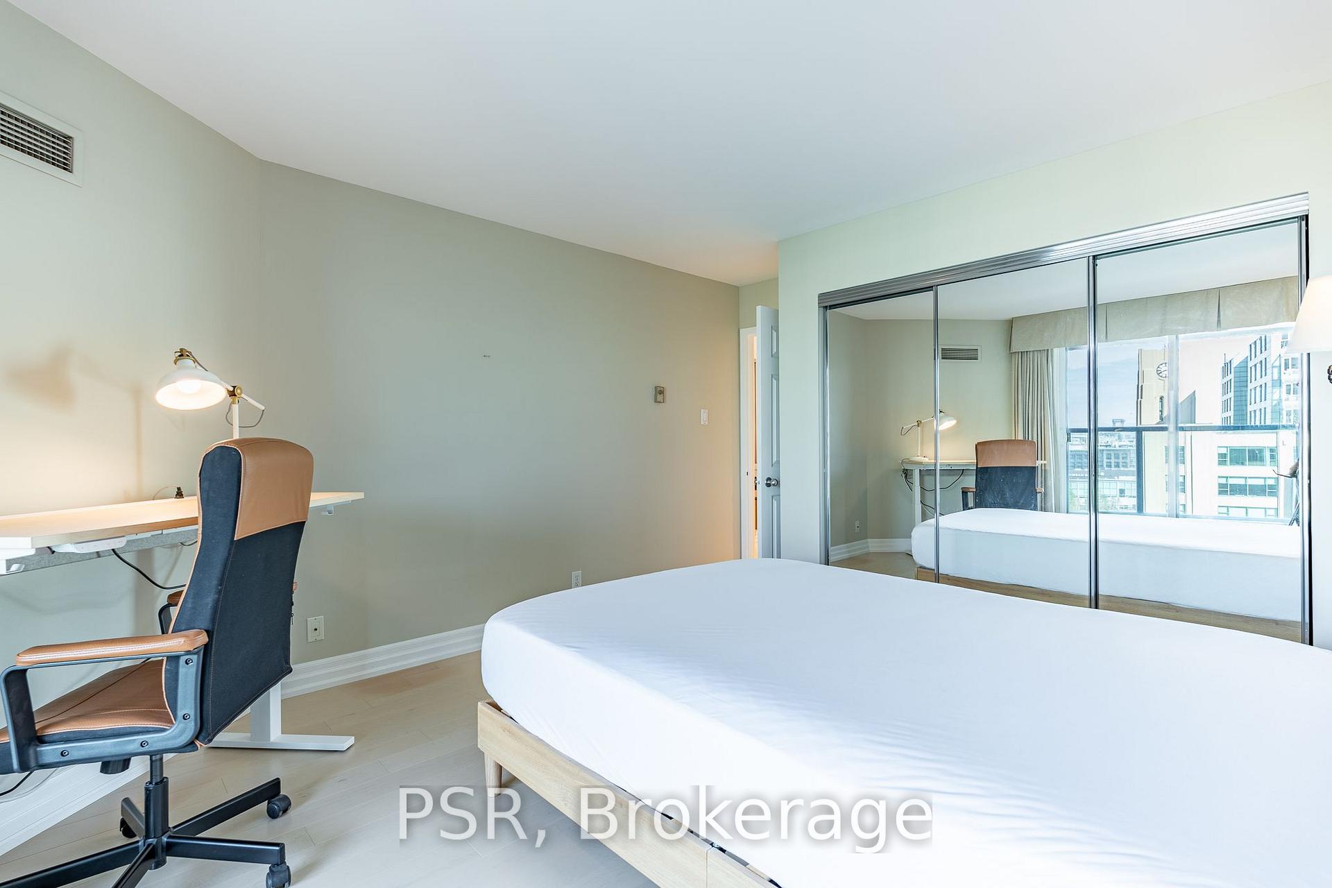 Photo 21 of Unit 1209, 77 Harbour Square, Toronto, Waterfront Communities — HOMEH