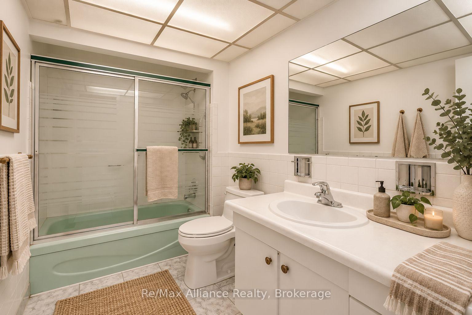 Photo 30 of 2454 Woking Crescent, Mississauga, Sheridan — HOMEH
