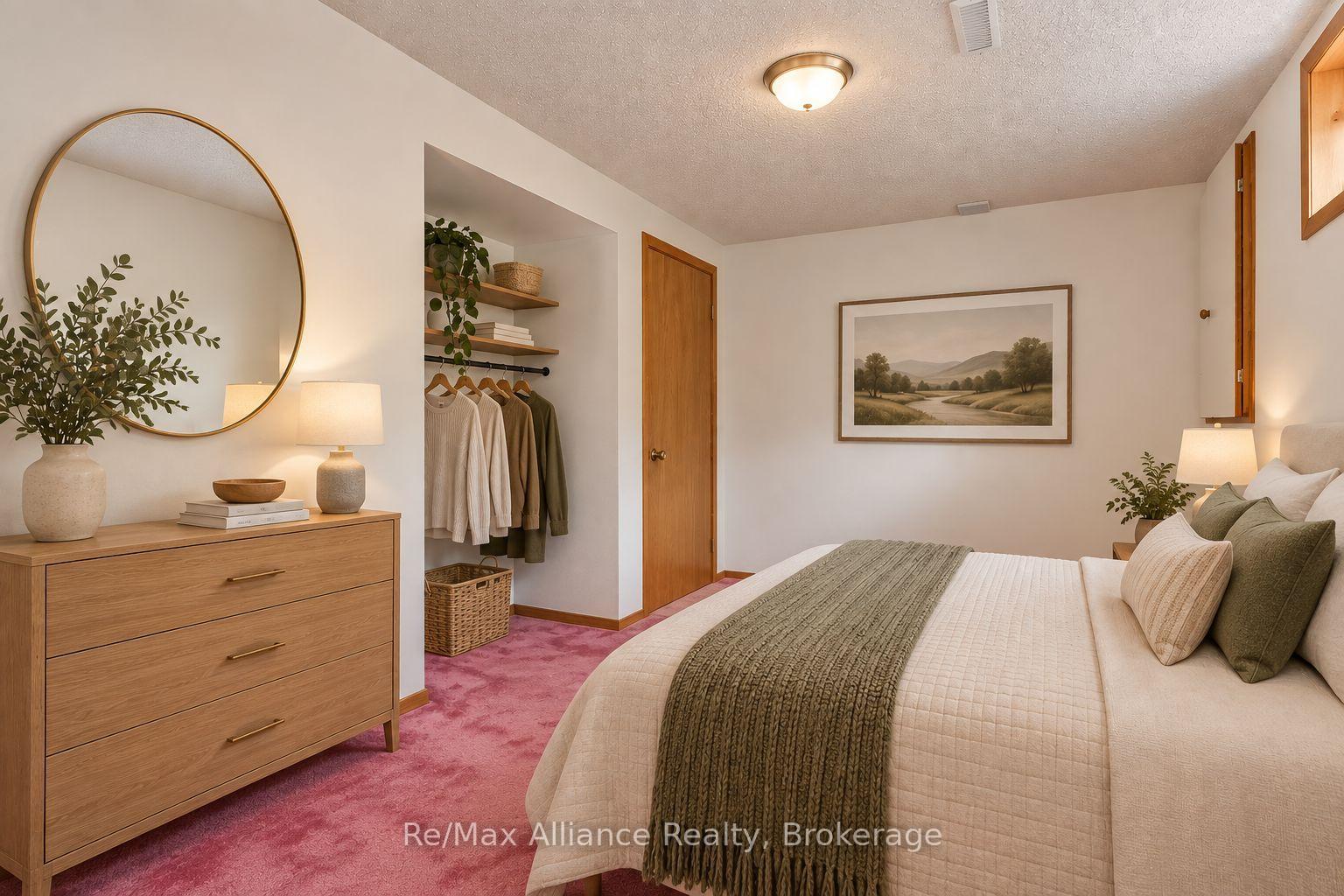 Photo 39 of 2454 Woking Crescent, Mississauga, Sheridan — HOMEH
