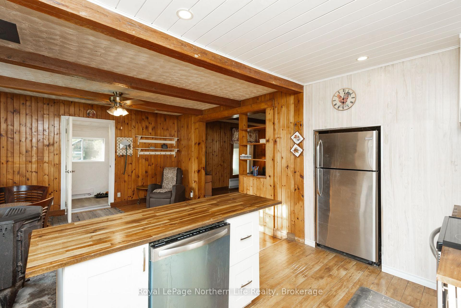 Photo 14 of 9609 Highway 17 E, Calvin — HOMEH