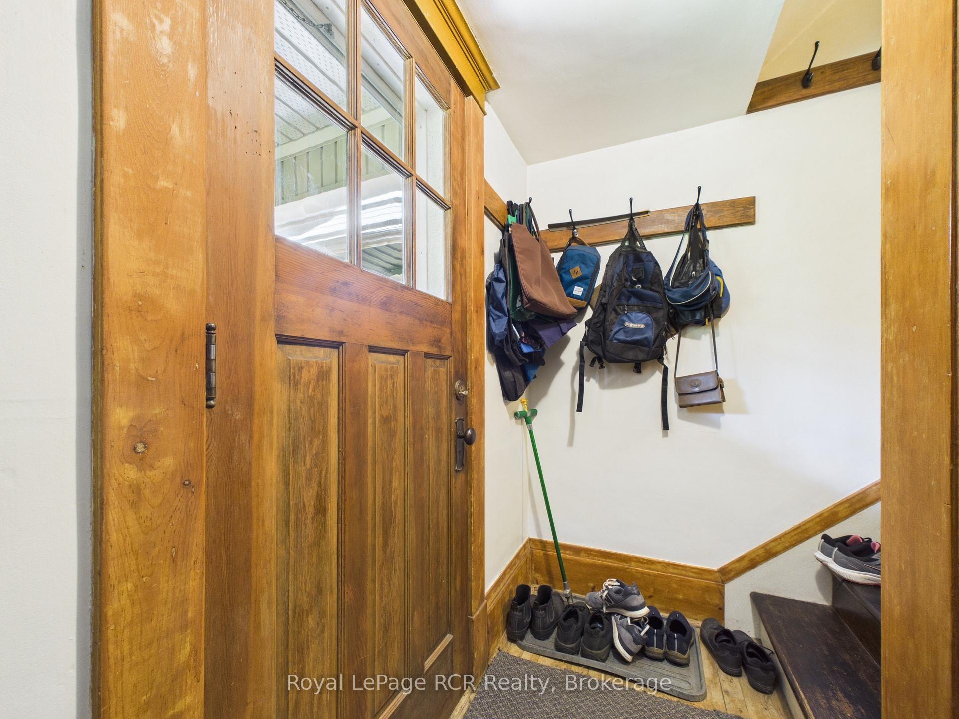 Photo 5 of 565 Havelock Street, Huron-Kinloss, Lucknow — HOMEH