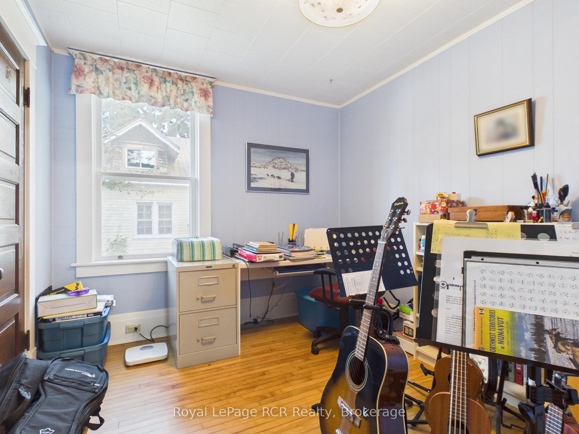 Photo 21 of 565 Havelock Street, Huron-Kinloss, Lucknow — HOMEH