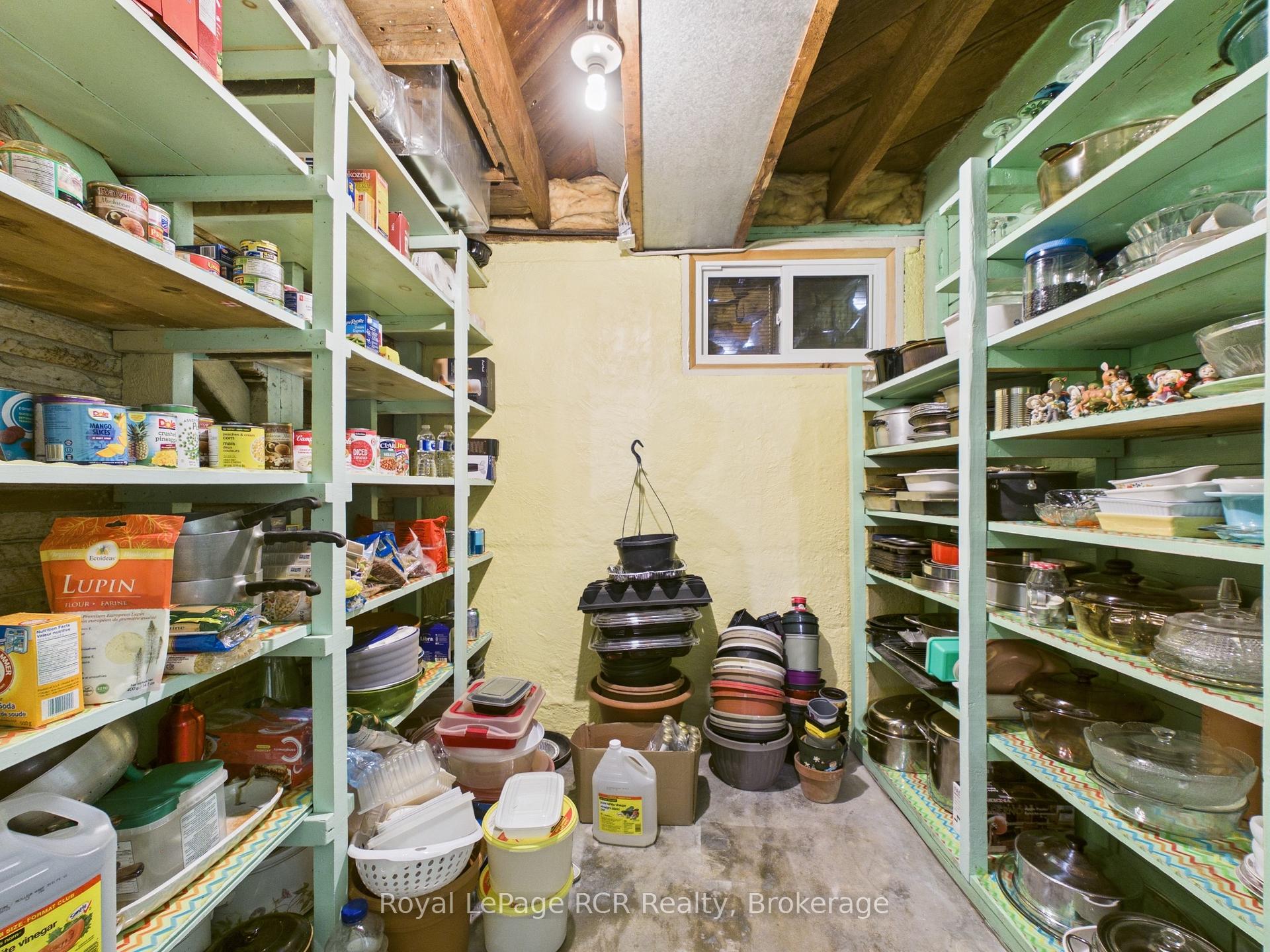 Photo 27 of 565 Havelock Street, Huron-Kinloss, Lucknow — HOMEH