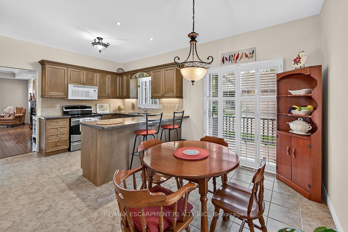 Photo 8 of Unit 23, 34 Southbrook Drive, Hamilton, Binbrook — HOMEH