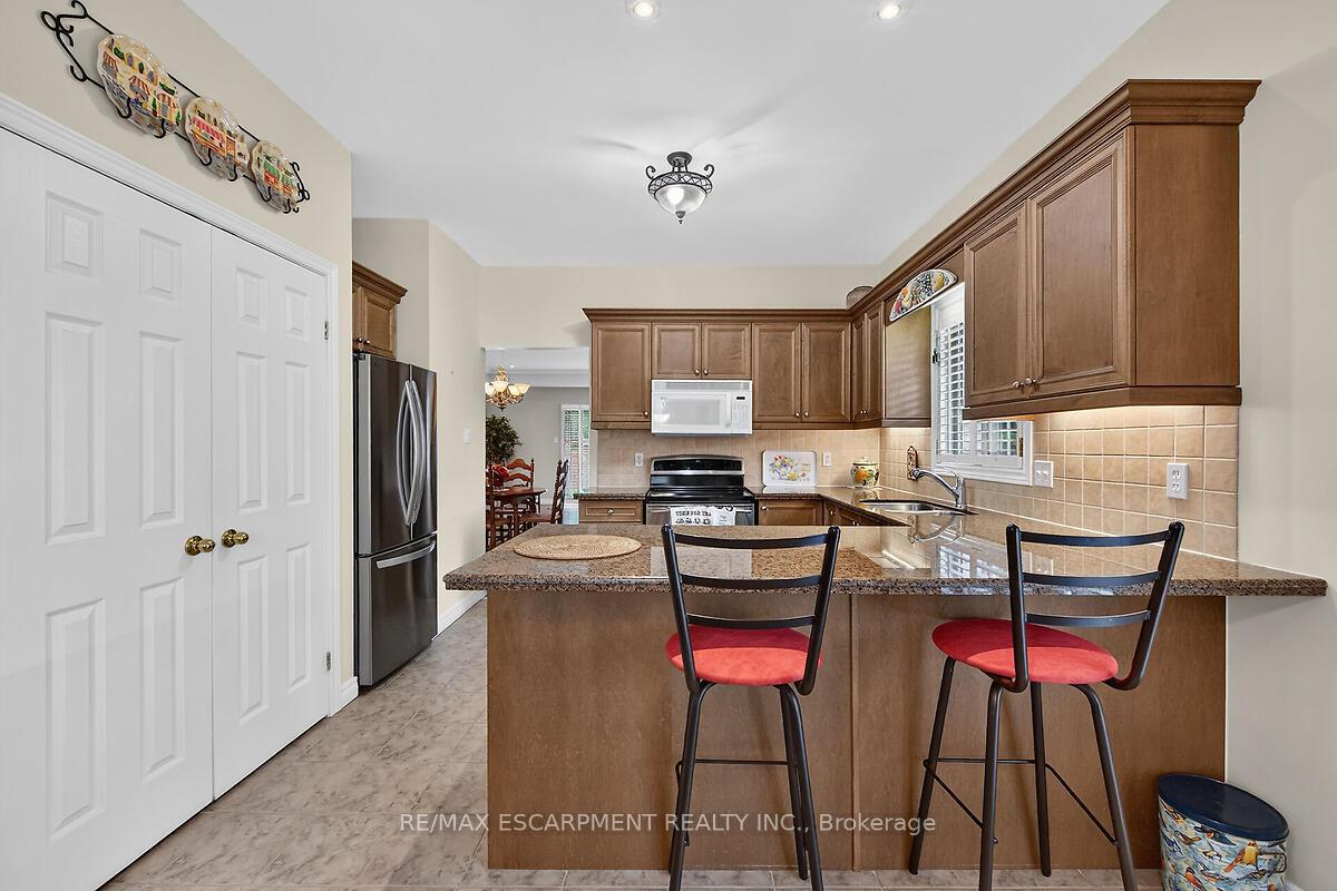 Photo 9 of Unit 23, 34 Southbrook Drive, Hamilton, Binbrook — HOMEH