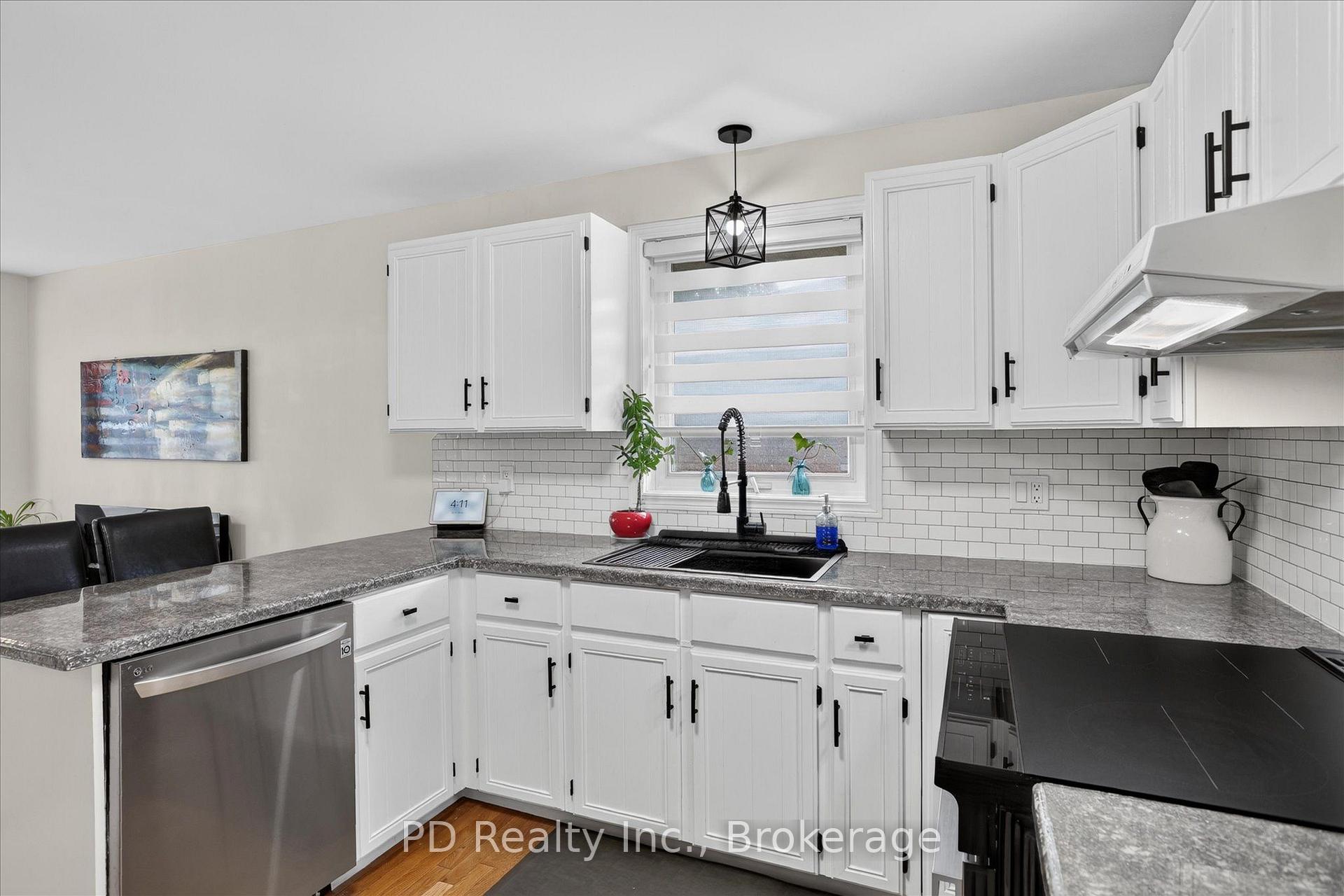 Photo 18 of 1436 Wildlark Drive, Peterborough, Monaghan Ward 2 — HOMEH