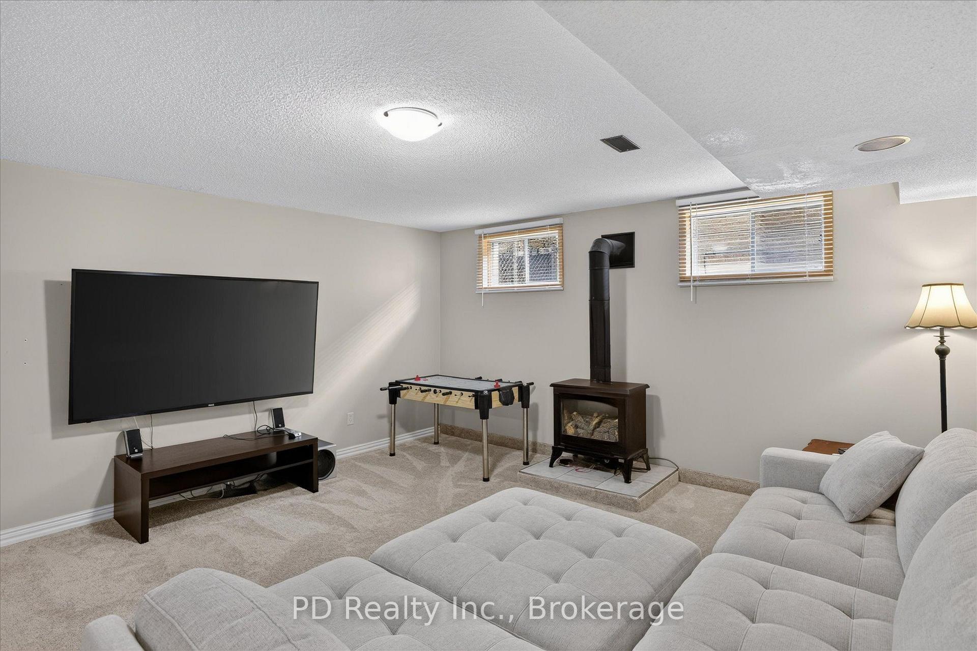 Photo 31 of 1436 Wildlark Drive, Peterborough, Monaghan Ward 2 — HOMEH