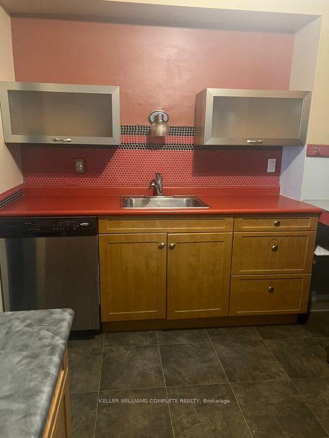 Photo 5 of Unit 138, 185 Denistoun Street, Welland, Broadway — HOMEH