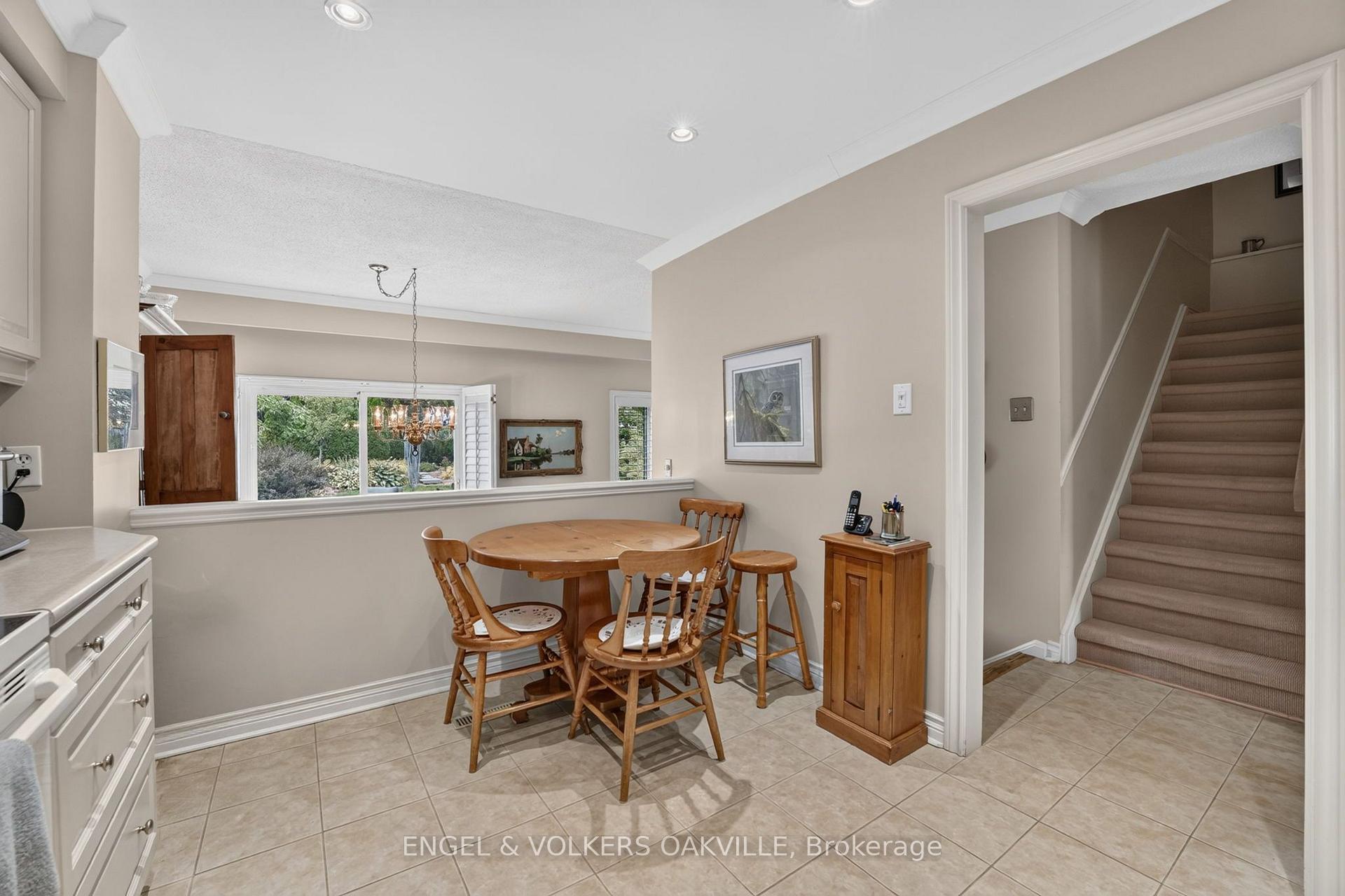 Photo 18 of 4300 Pheasant Run, Mississauga, Erin Mills — HOMEH