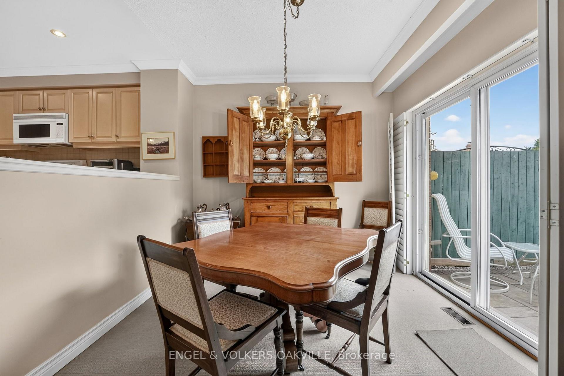 Photo 23 of 4300 Pheasant Run, Mississauga, Erin Mills — HOMEH