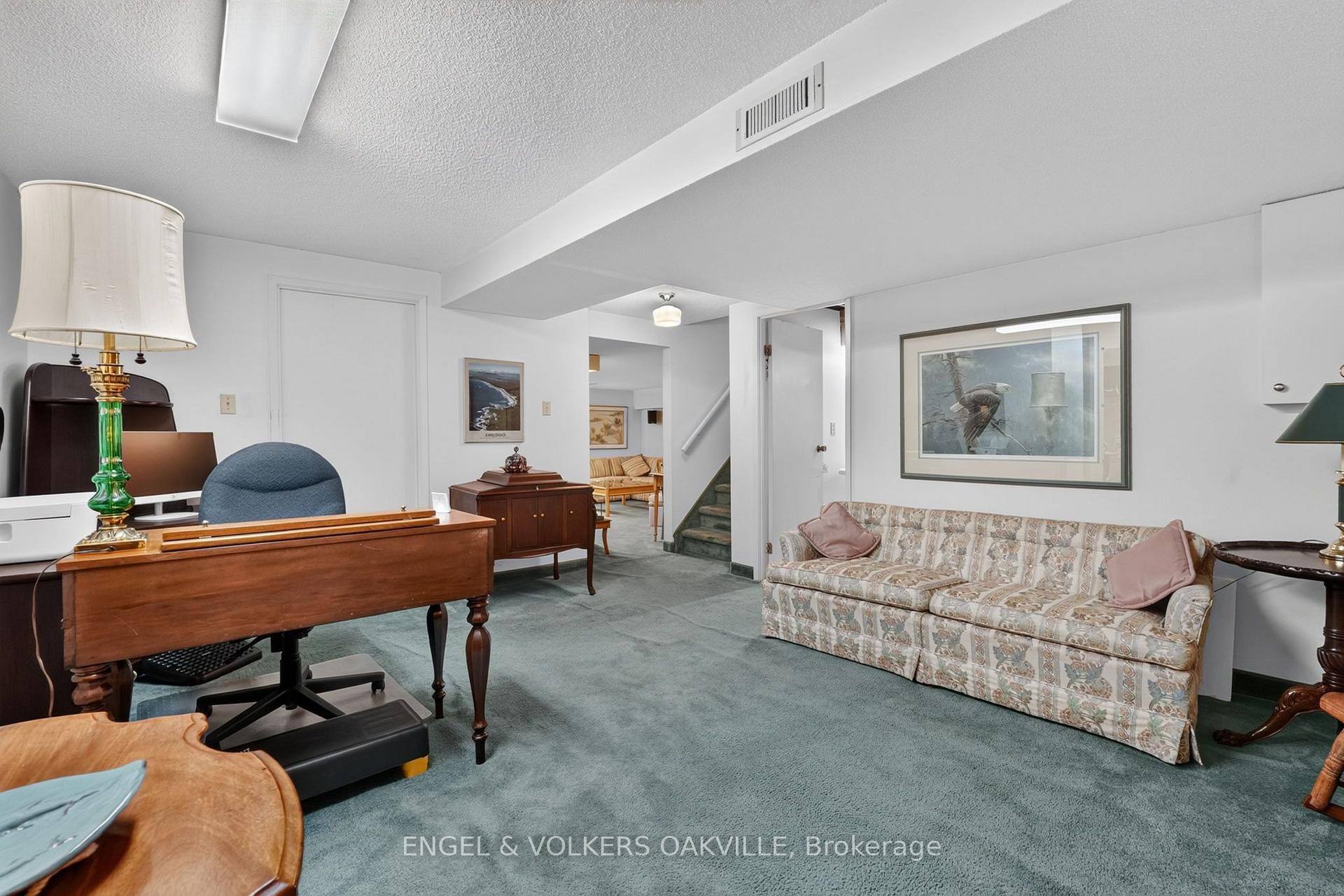 Photo 38 of 4300 Pheasant Run, Mississauga, Erin Mills — HOMEH