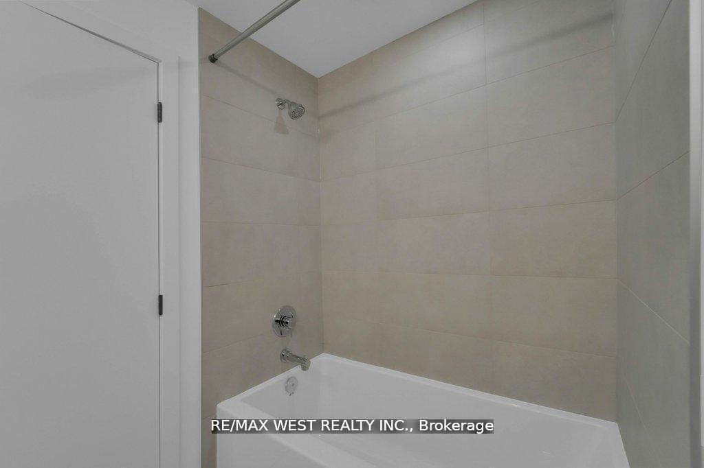 Photo 11 of 661 Winona Drive, Toronto, Oakwood Village — HOMEH