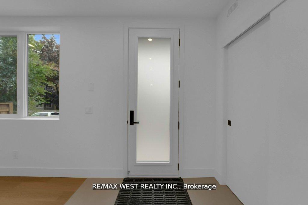 Photo 20 of 661 Winona Drive, Toronto, Oakwood Village — HOMEH