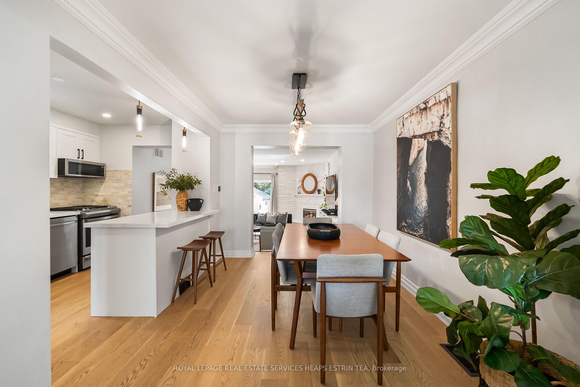 Photo 7 of 253 Donlea Drive, Toronto, Leaside — HOMEH