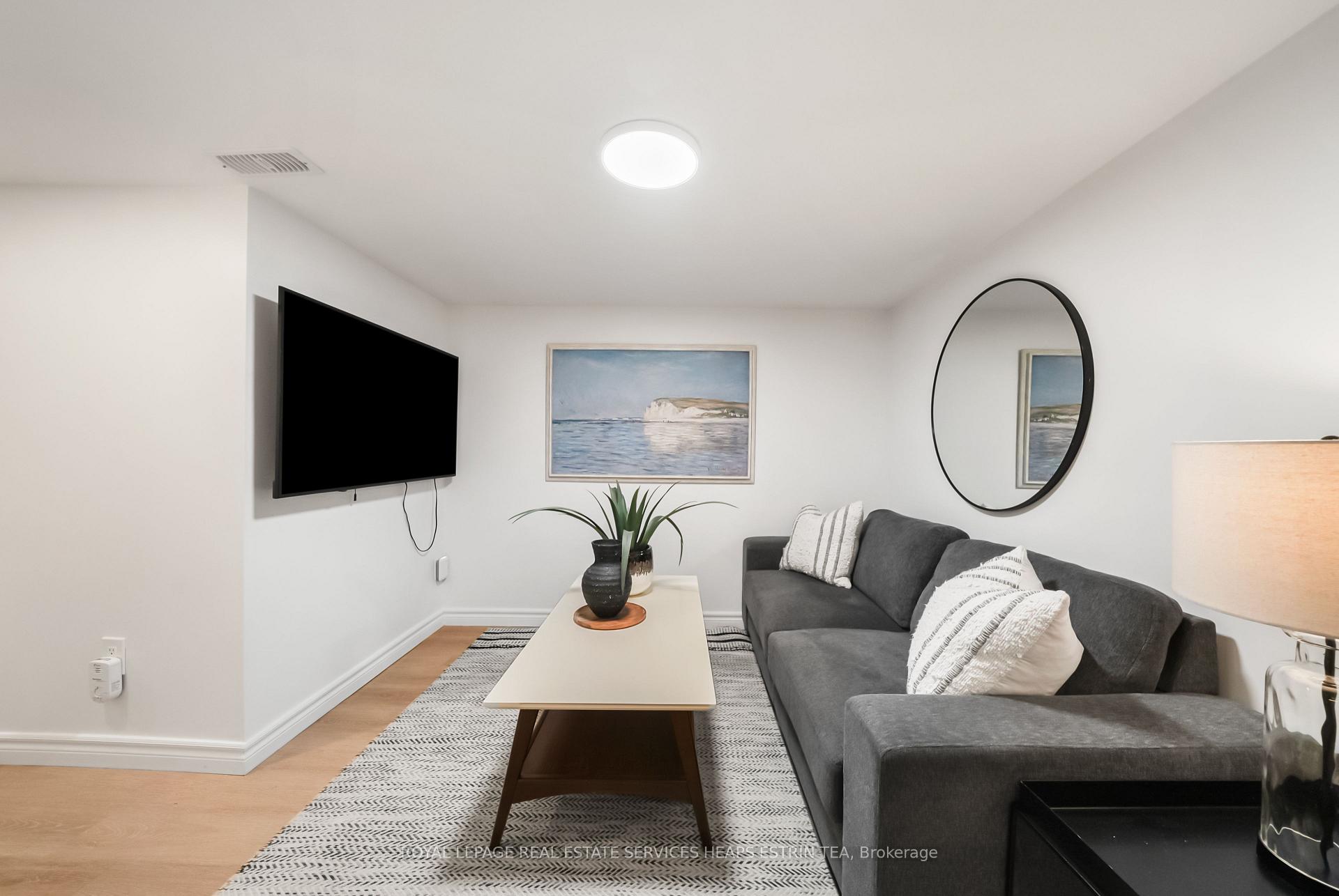 Photo 29 of 253 Donlea Drive, Toronto, Leaside — HOMEH