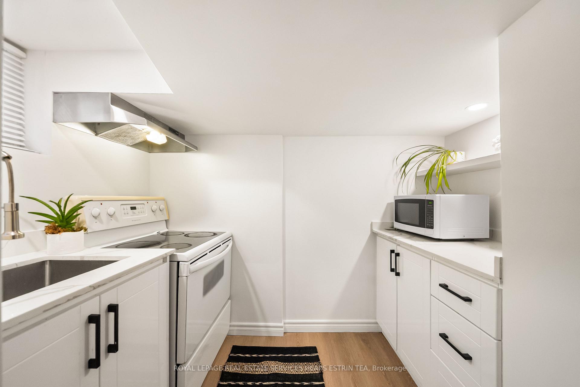 Photo 31 of 253 Donlea Drive, Toronto, Leaside — HOMEH